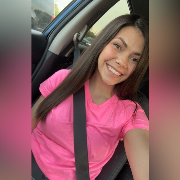 @briannaleigh3 is Live! LIVE SHOW NOTIFICATION - Picture 3 of 4